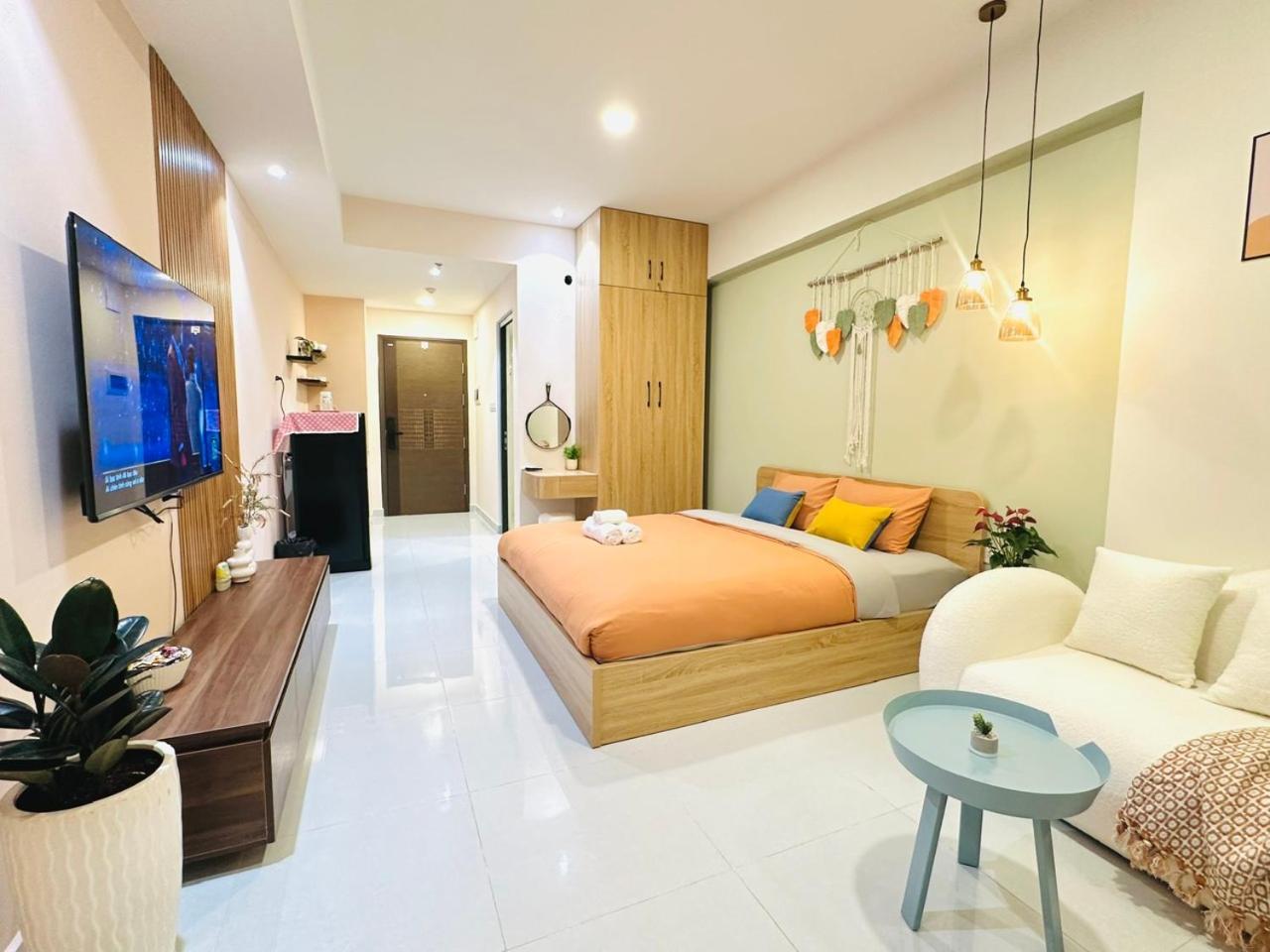 1Bed Studio Superior Condotel In Soho Residence D.1 Ho Chi Minh City Exterior photo